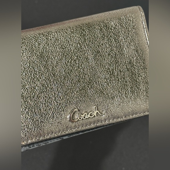 Coach Wallet Bundle - Picture 7 of 12